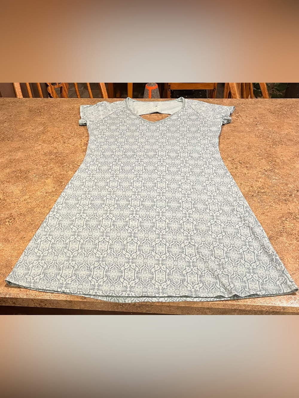 KUHL Oriana Cool Plus Jersey Dress, V-Neck, Short Sleeve, size M - Picture 2 of 7